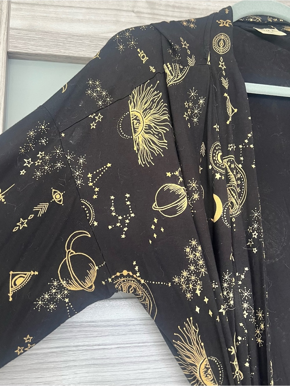 Soma cool cotton Robe with Gold Celestial Print - Picture 5 of 6